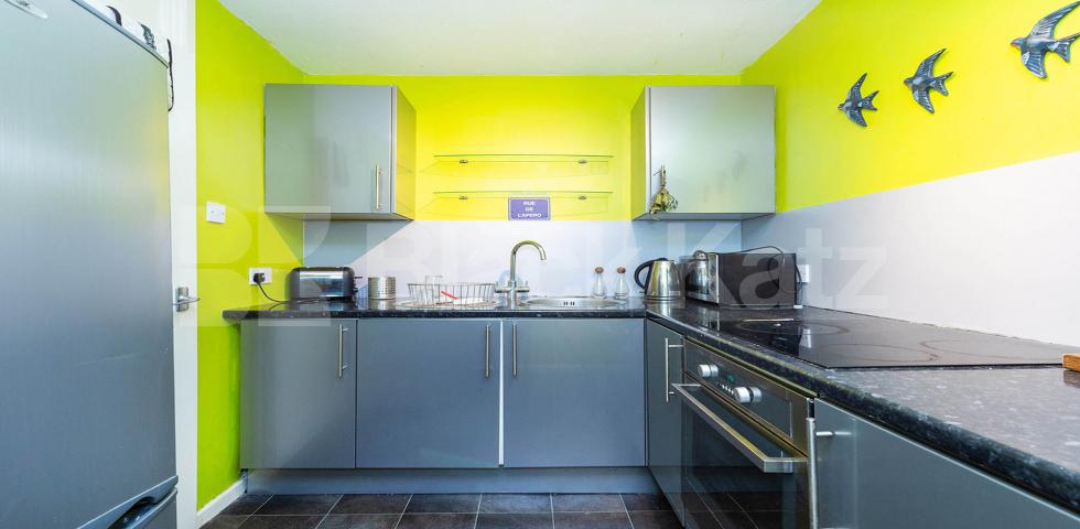 			1 Bedroom, 1 bath, 1 reception Apartment			 Ridge Road N8, CROUCH END / HARRINGAY